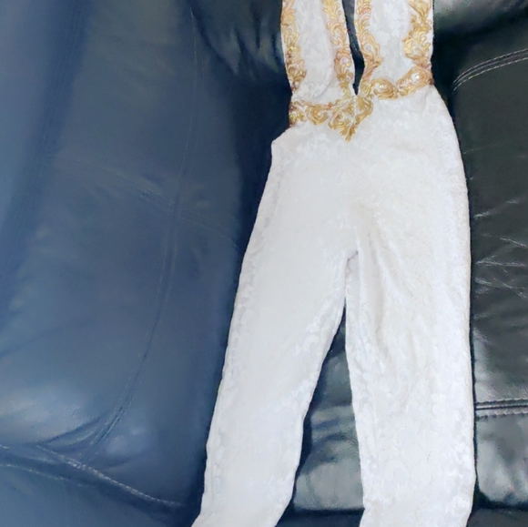 Jumpsuit - Picture 3 of 6